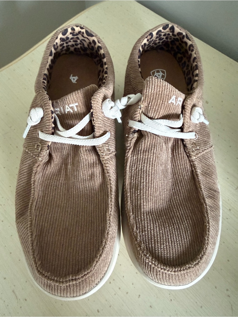 Ariat Hilo Tan Corduroy Shoes Women’s 9.5 B Leopard Lined Slip On